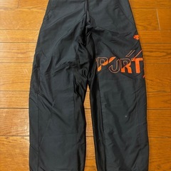 デサント　ピステ　上下セット　
Sの画像