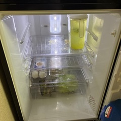 三菱ノンフロン冷蔵庫15年製146L一人暮らし向けの画像