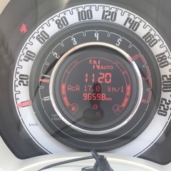 FIAT500 300台限定車「アランチャ」の画像