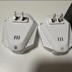 🐭超音波ネズミ駆除器🐝　2個セット　害虫駆除器 超音波虫よけ器 コンセント式の画像