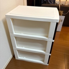 衣装ケース　の画像