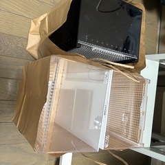 中古美品 レプタイルボックス 白2黒1  まとめて3個直接引き取りのみ配送NG ヒビ、割れ等なし 三晃商会　爬虫類飼育ケースの画像