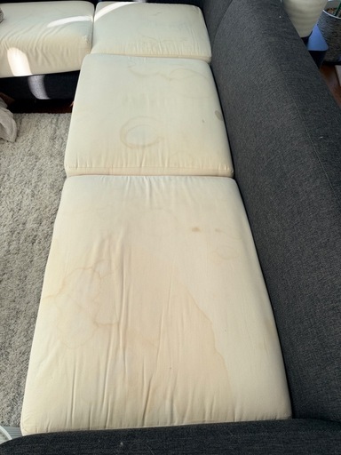 【受渡し確定】NOYESソファ 2.３万円 ※クッション4個付・中面シミあり
