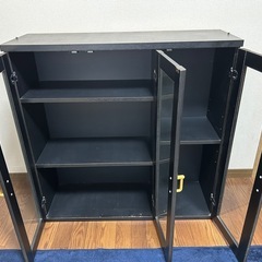 【古い扉付き棚】貰って頂ければ嬉しいです。の画像