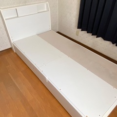ニトリ シングルベッドフレーム 収納付きの画像