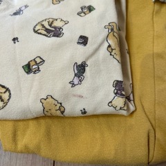 UNIQLO パジャマ　90 プーさんの画像