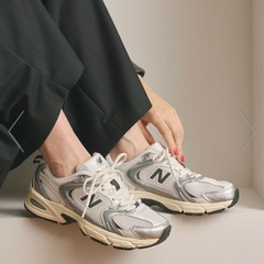 New Balance MR530の画像