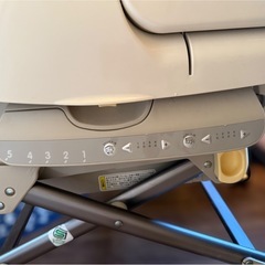 Combi  電動ハイローチェア　おしり拭きあたため器　スウィング　ベッド　の画像