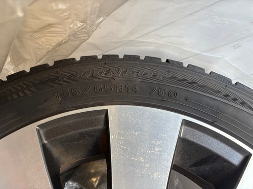商談成立しました? スタッドレス DUNLOP 155/65R14 中古品 タイヤホイール4本セット
