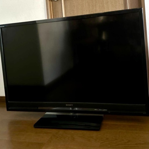 46インチBRAVIAテレビとサラウンドバー