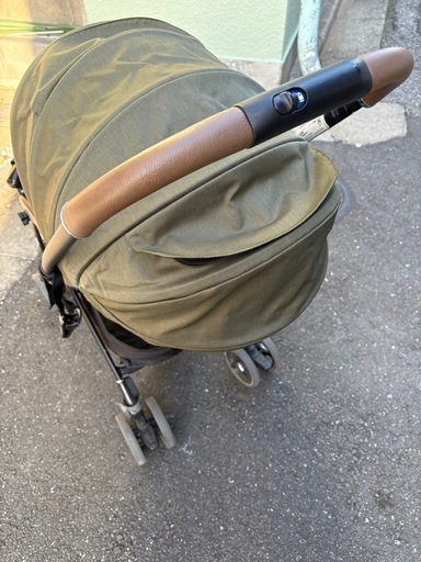 Aprica   ラクーナクッションフリー　ベビーカー　ヘッドクッションありました
