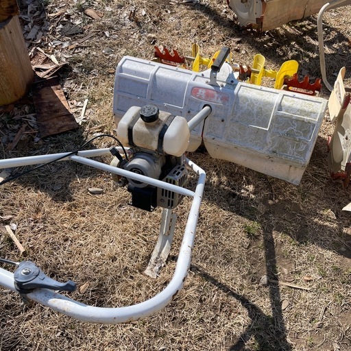 エンジン除草機