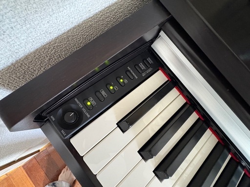 YAMAHA ARIUS 電子ピアノ