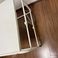 ニトリ 伸縮式レンジ上収納ラック キッチン収納 の画像