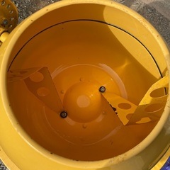 コンクリミキサー　家庭コンセント式の画像