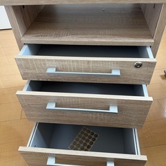 L字デスク 収納付き 鍵付き 北欧 デンマーク産 書斎  LOWYAの画像