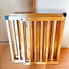 木製ベビーゲート 最大300cm ナチュラル おくだけ 自立 日本育児 おくだけとおせんぼ woodyの画像