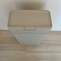 ライクイット(like-it) 
密閉ゴミ箱の画像