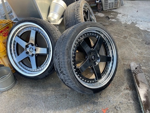 ジスタンス 
w5s