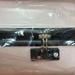 キティー リルアラモード サンリオ 一番くじ キャリーケース
の画像