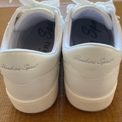 ホーキンススポーツ　ホワイトスニーカー24.5センチの画像