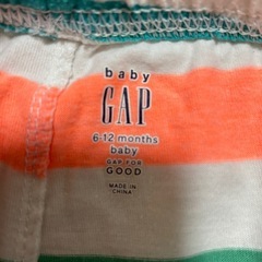 baby GAP 70 ハーフパンツの画像