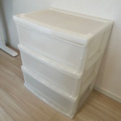 3段チェスト　タンスの画像