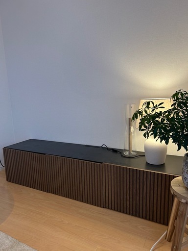 IKEA ベストー　テレビ台　収納家具