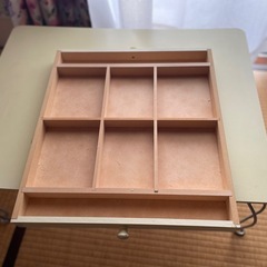 アンティークローテーブルの画像