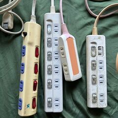 延長コード　電源タップ　２M４口　３M１口　１M１口　１M６口　１M３口　１M４口　15A　８setの画像