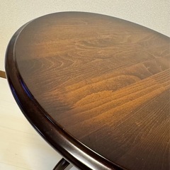 【カリモク‼︎】テーブル、スツール二脚セットの画像