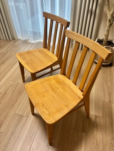 木製ダイニングテーブル（hatta woody）
