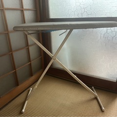 アイロン台の画像