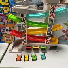 【1200円】スロープトイ&ブロック（1200ピース）の画像