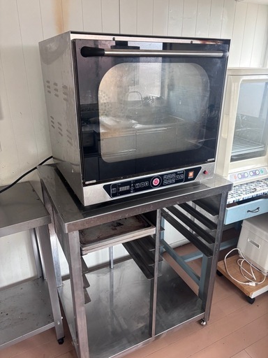 【2024年購入】レマコム ベーカリーオーブン RCOS-4E＋専用架台 天板8枚付 動作品