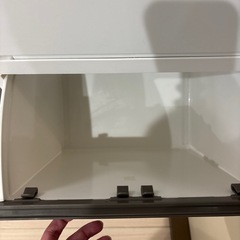 (受け渡し人確定済み)ニトリ3段ゴミ箱の画像