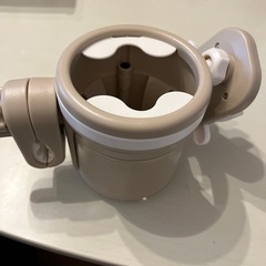ベビーカーカップホルダー　ほぼ新品の画像