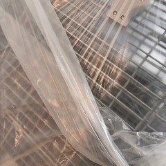 未使用新品 キャットタワーハウス 美品キャスター付き 簡易組み立て式の画像