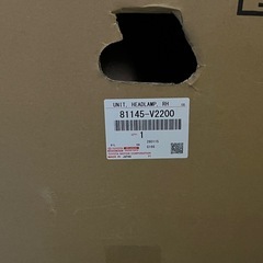 アルファード 30系　3眼 右 ヘッドライト LEDヘッドライト シーケンシャル　81145-V2200の画像