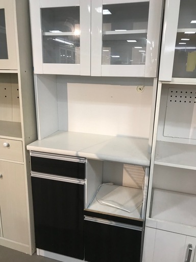 食器棚09 (エコ市場大河原店) 大河原の収納家具《収納ケース》の中古