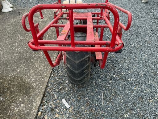 中古　エンジン付き　一輪車　運搬車　パワーカート　 ＰＣⅡーW　（340）【引き取り限定】