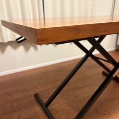 【2/20まで】4人用　昇降式ダイニングテーブル　ニトリ定価49,990円の画像