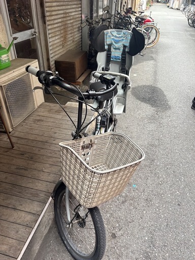 子供乗せ電動あアシスト自転車　ブリヂストン bikke 20型 3段 LED