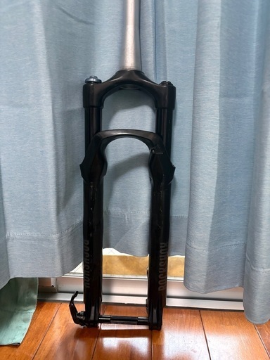 ロックショックス エアサス150mm