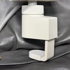 オカムラ デスク　電源　コンセント　ユニット 2口タイプ　DD80AZ　ホワイト　DD850Y　DD428Yの画像