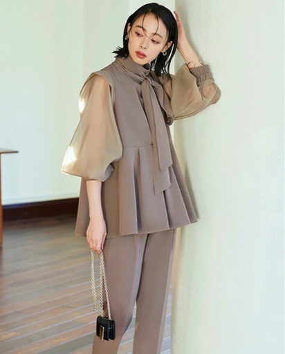 【新品未使用】RUIRUE BOUTIQUE セットアップ結婚式、入学式、卒業式、セレモニー、フォーマルなどに使える
