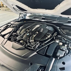(個人)BMW 750i カスタムありの画像