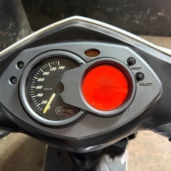 ★支払総額9.8万円★定休日なし！いつでも現車確認可能です！ ヤマハ シグナス2型 白 SE44J 人気のシグナス！ サイスタ付き！車格大きい125cc！国内2型キック付き！の画像