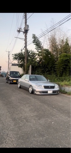 トヨタ　20セルシオ　シルバーツートン