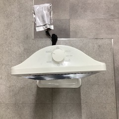 【トレファクピエリ守山店】【取りに来られる方限定】 TEKNOS カーボンヒーター  2022 年製の画像